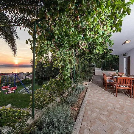 Relax House Biljana By Interhome Makarska
